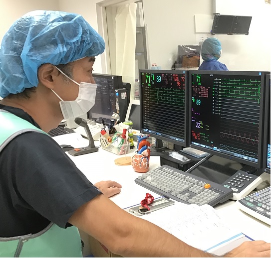 心臓カテーテル検査・治療業務①